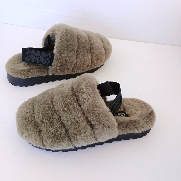 Ugg Super Fluff Closed Toe Slippers Green - Picture 5 of 10